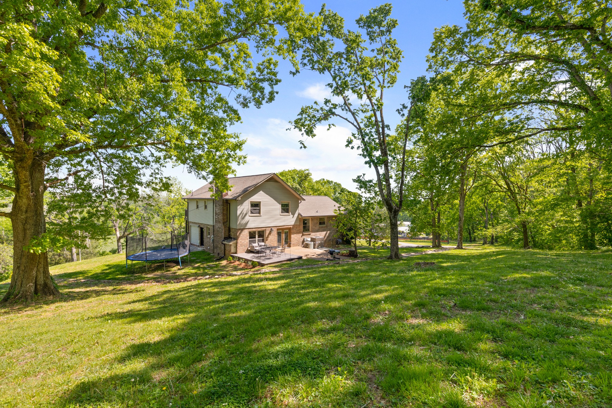 3369 Hampshire Pike