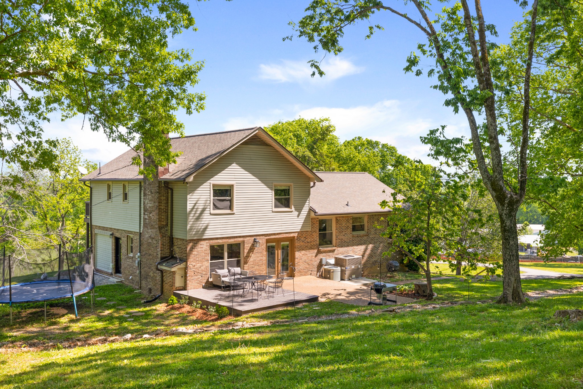 3369 Hampshire Pike