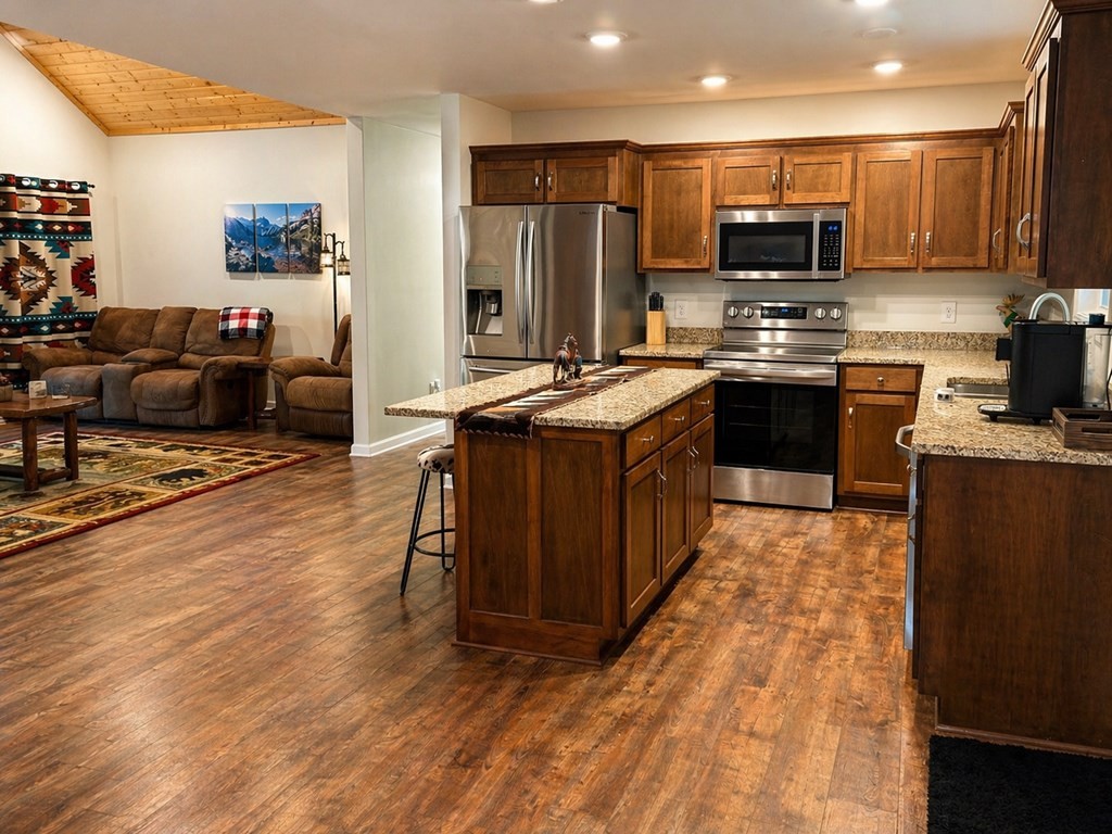 225 Antler Dr