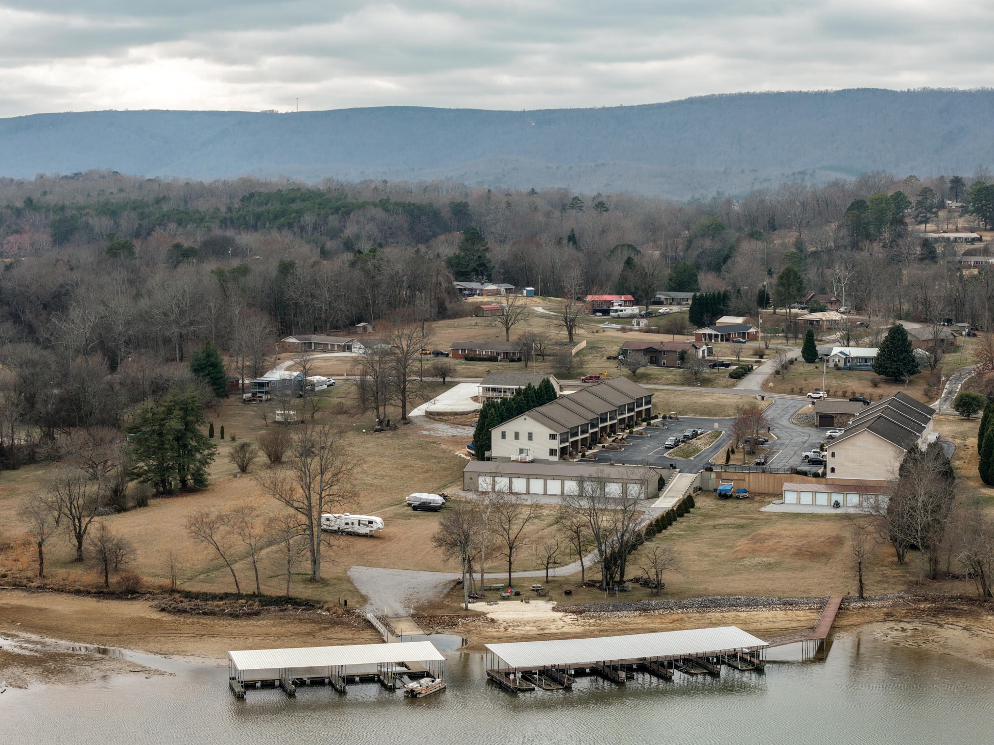 1235 New Lake Road