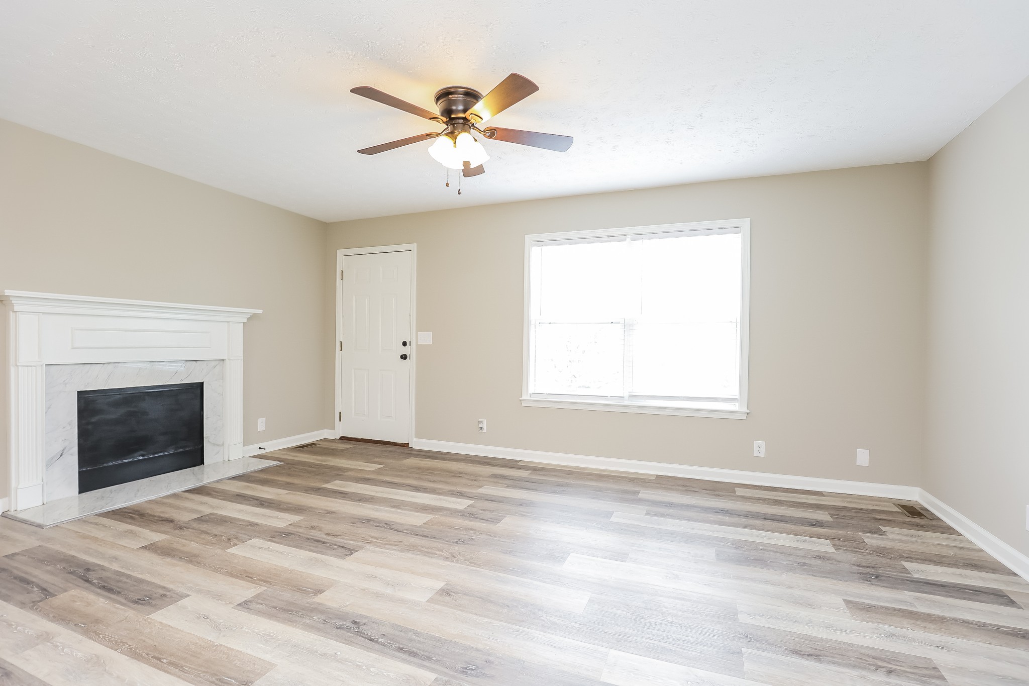 111 Grant Ct