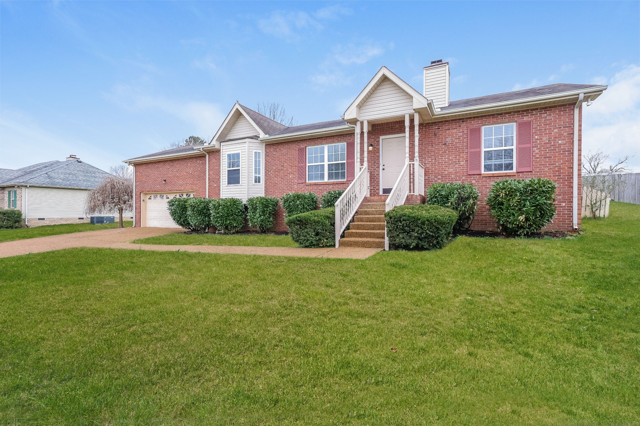 111 Grant Ct