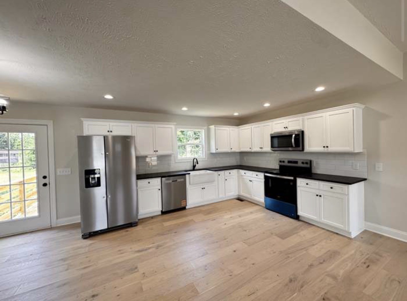 329 Fairview Dr