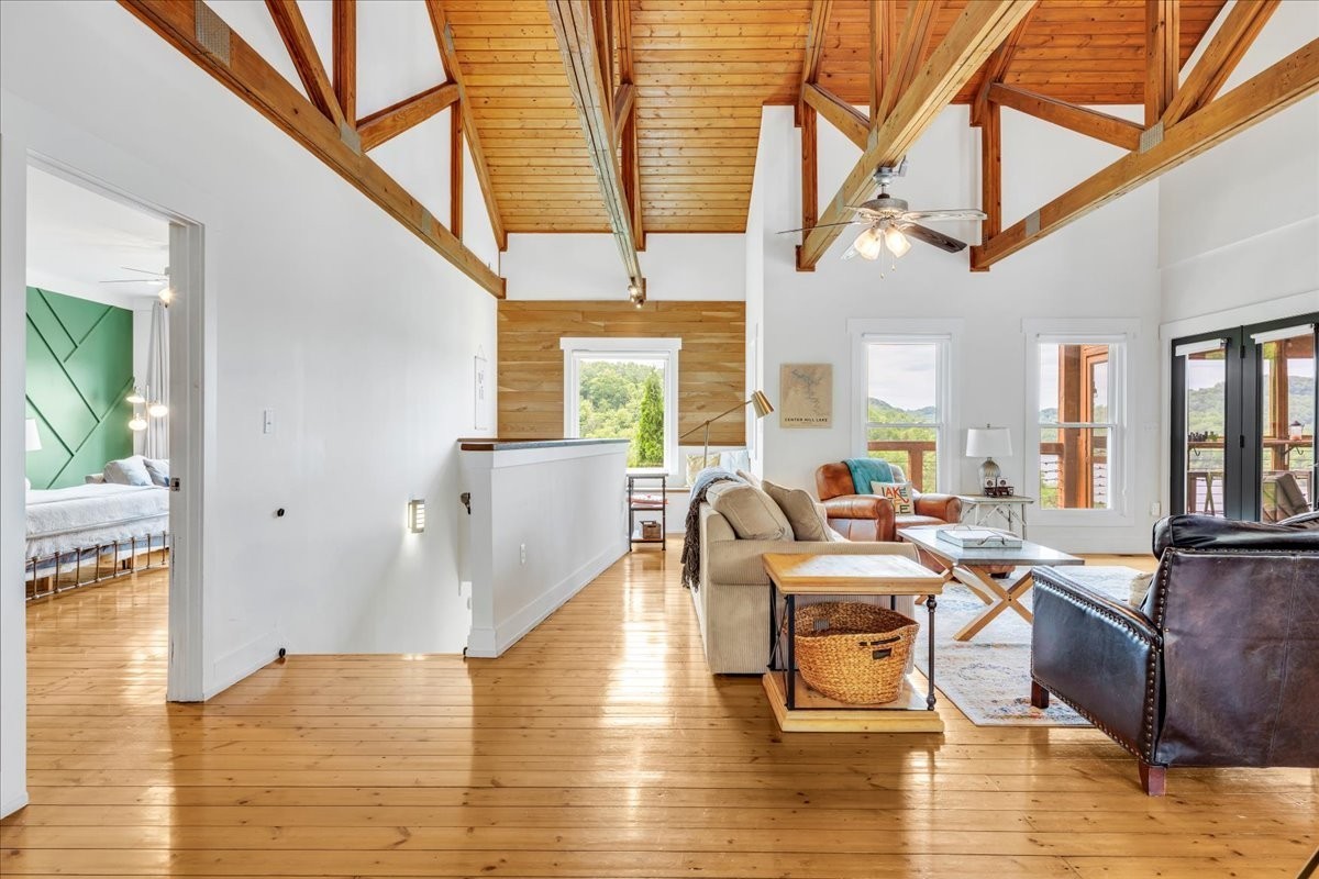 105 Sandgate Ct