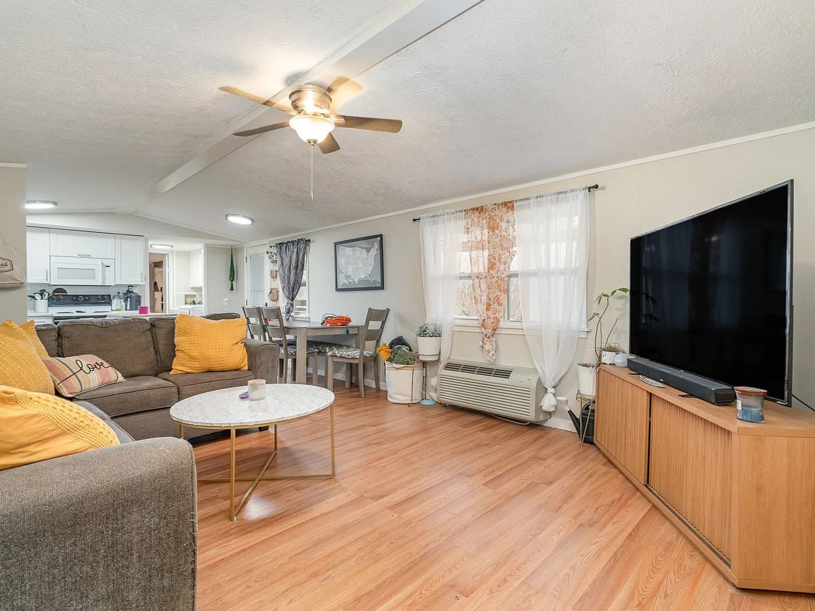 1023 Deer Ridge Rd