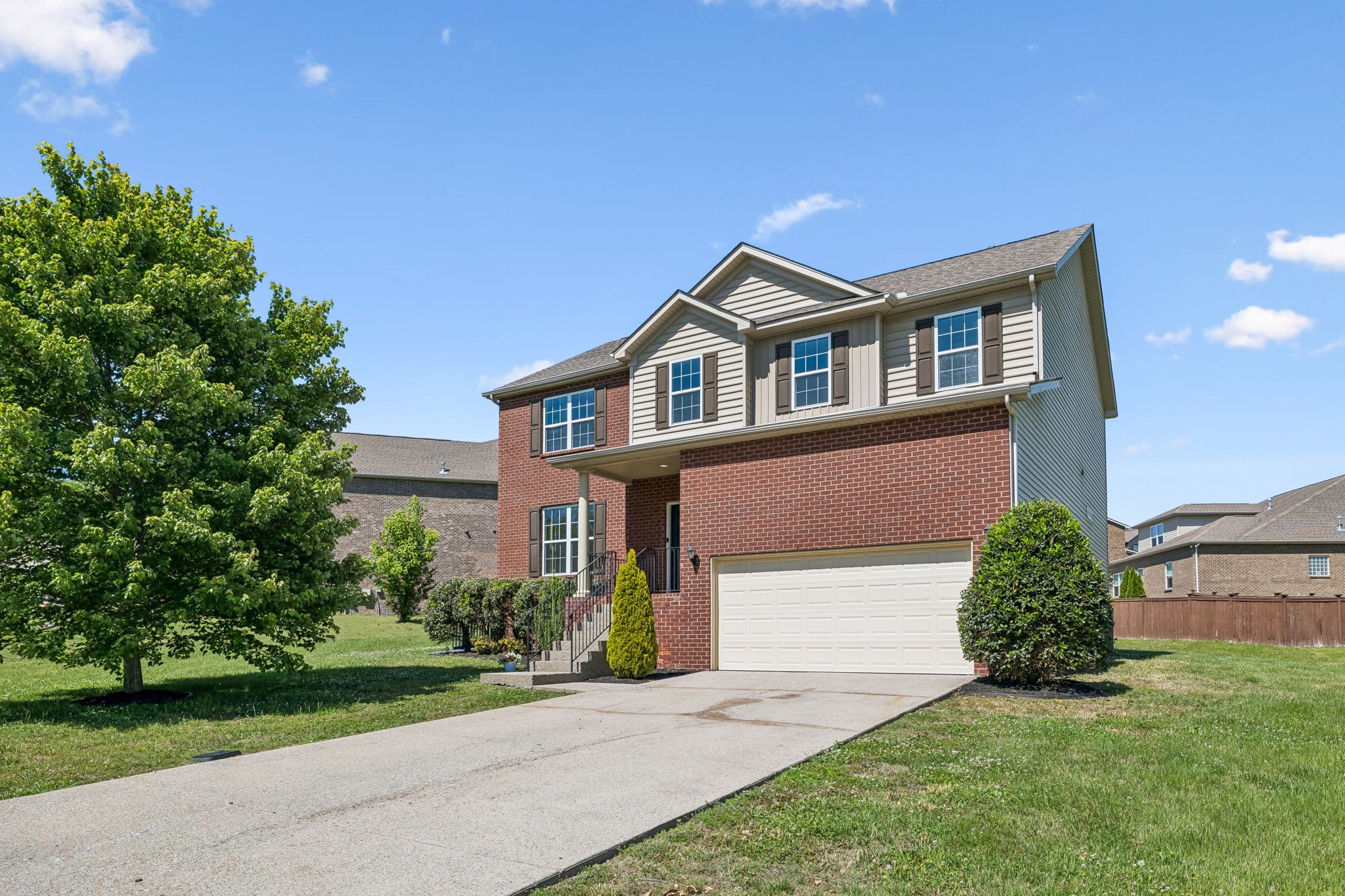 3443 Blackberry Ln