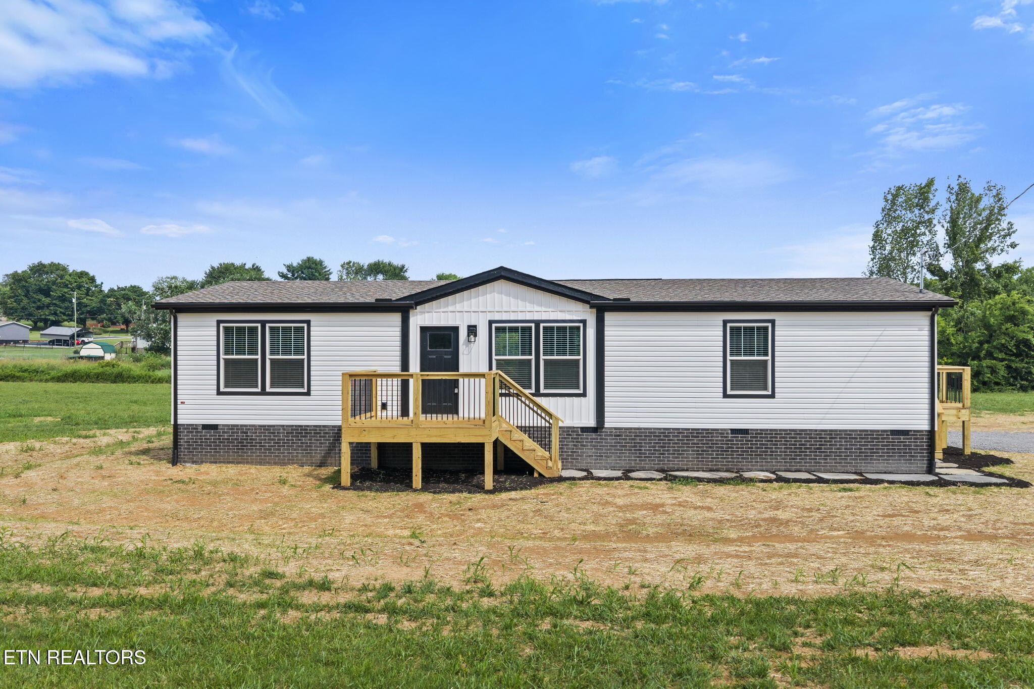 3213 Sweetwater Vonore Rd