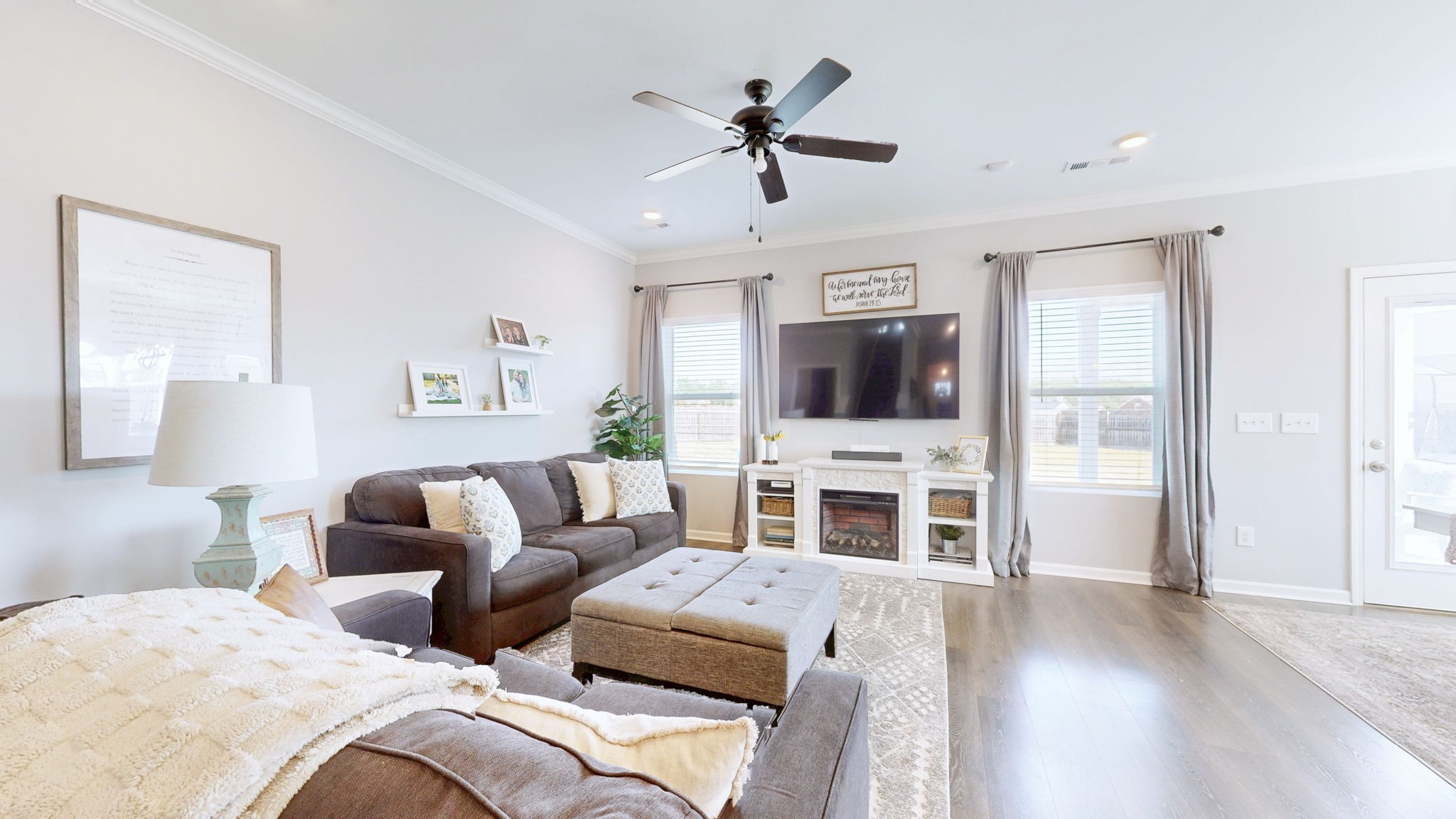 208 Biraj Ct