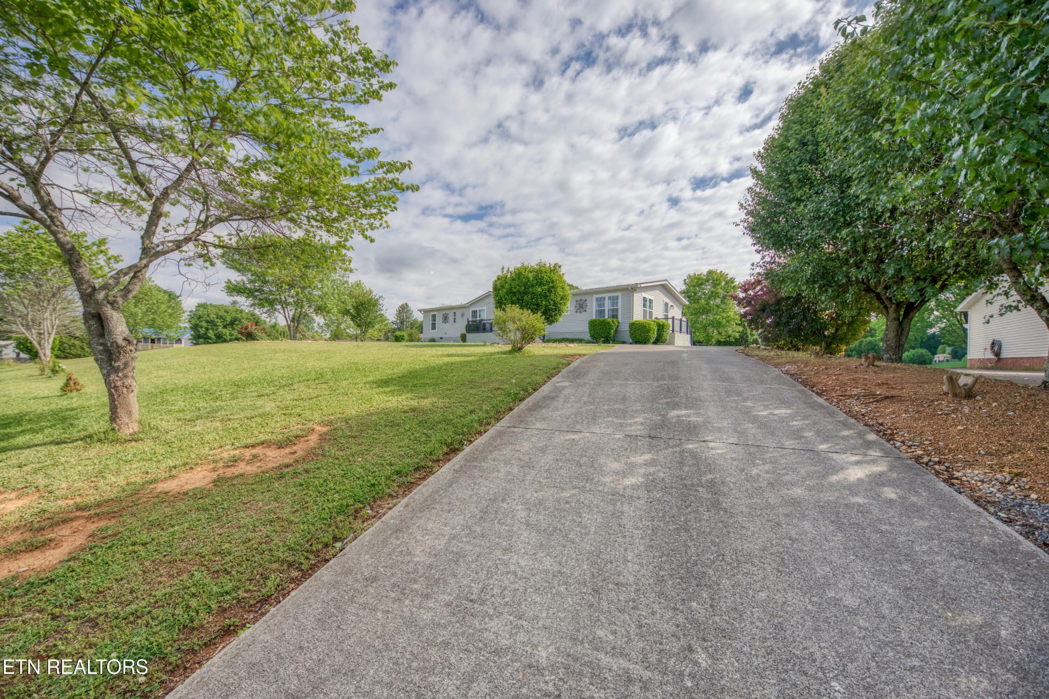1112 Oakes Vista Lane