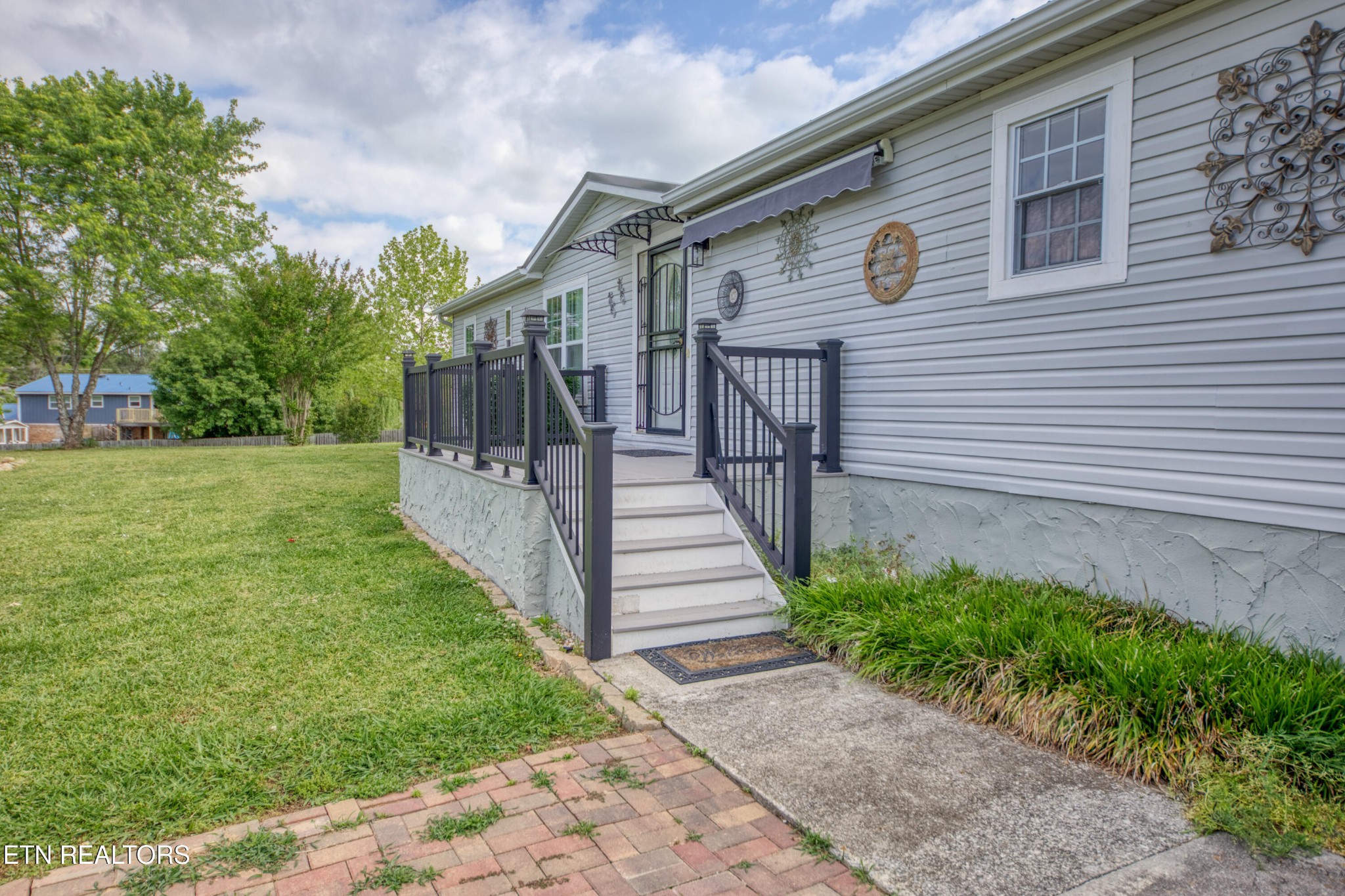 1112 Oakes Vista Lane
