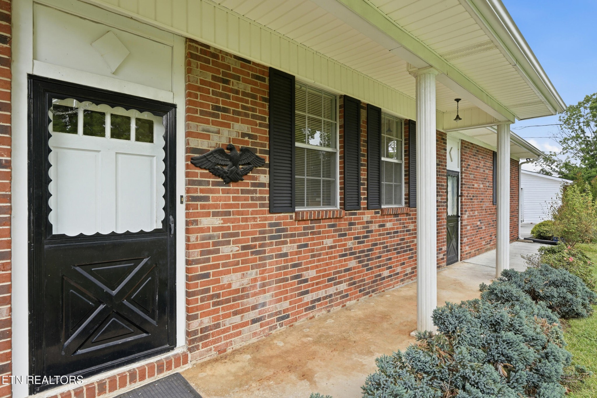 355 Crock Rd