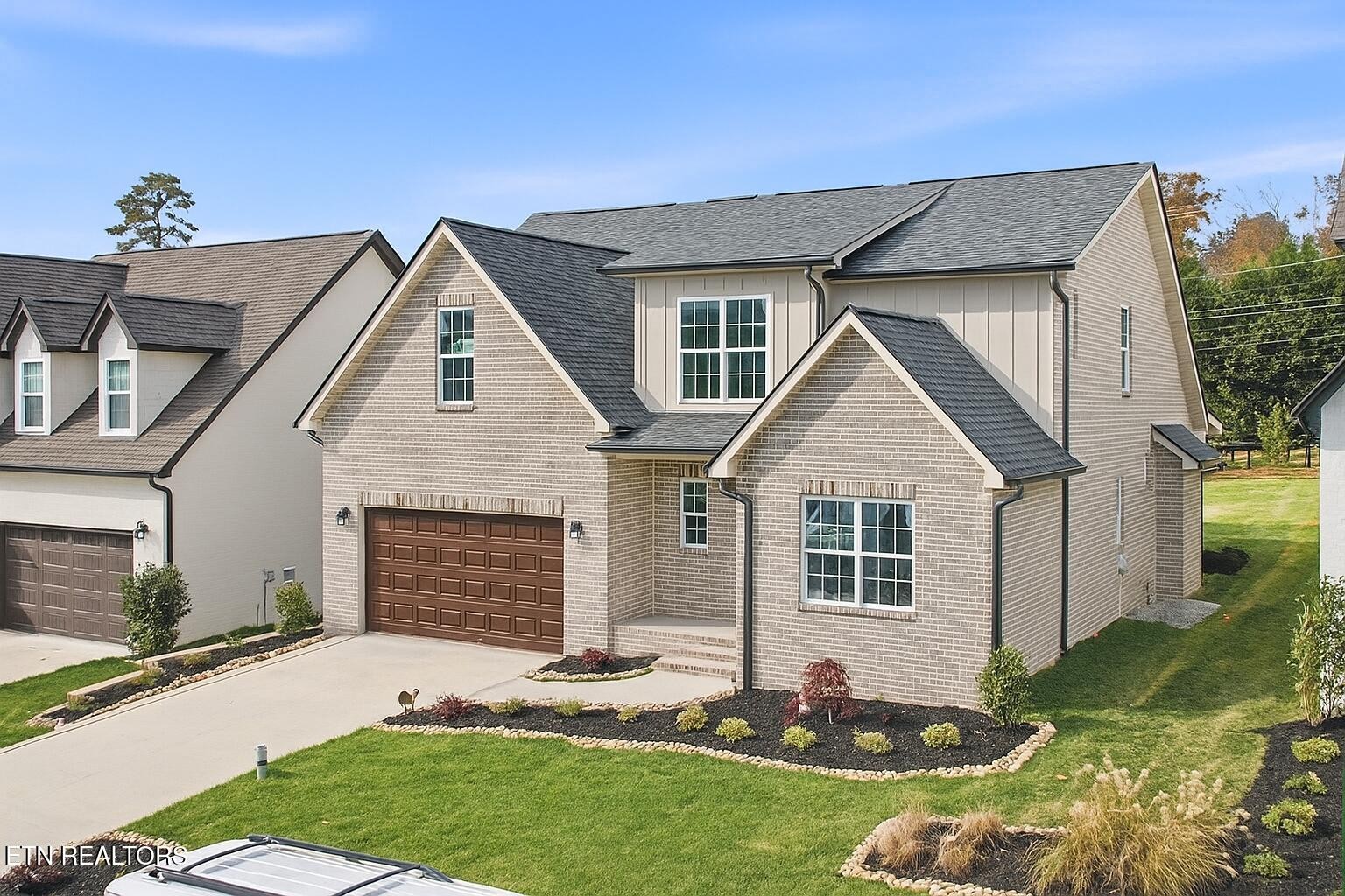 8117 Carolina Cherry Lane