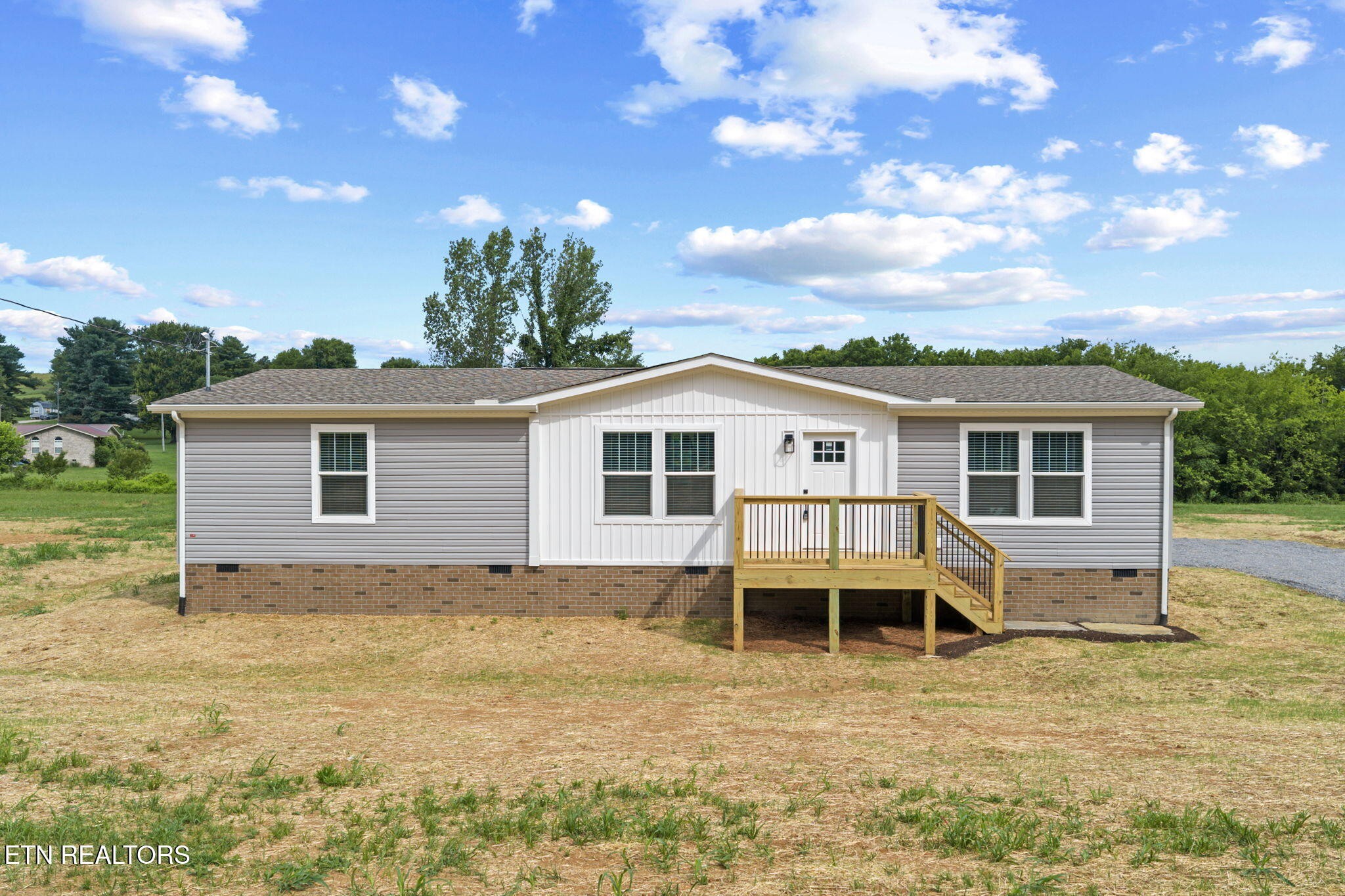 3215 Sweetwater Vonore Rd