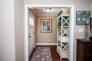 5769 Mouse Creek Road, NW