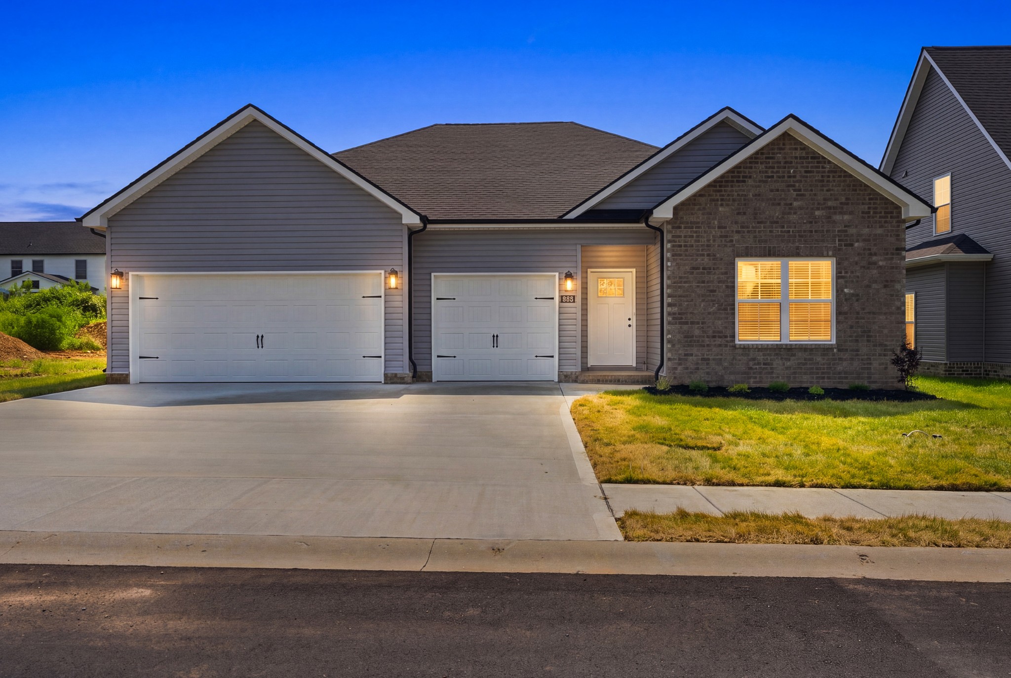 626 Woodrush Dr