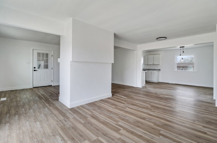 106 Dearman St