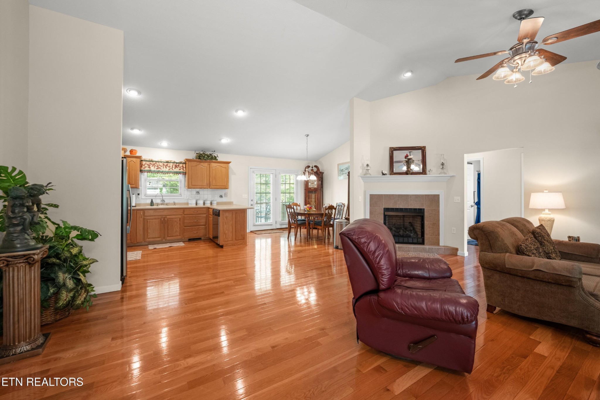 957 Stonecrest Loop