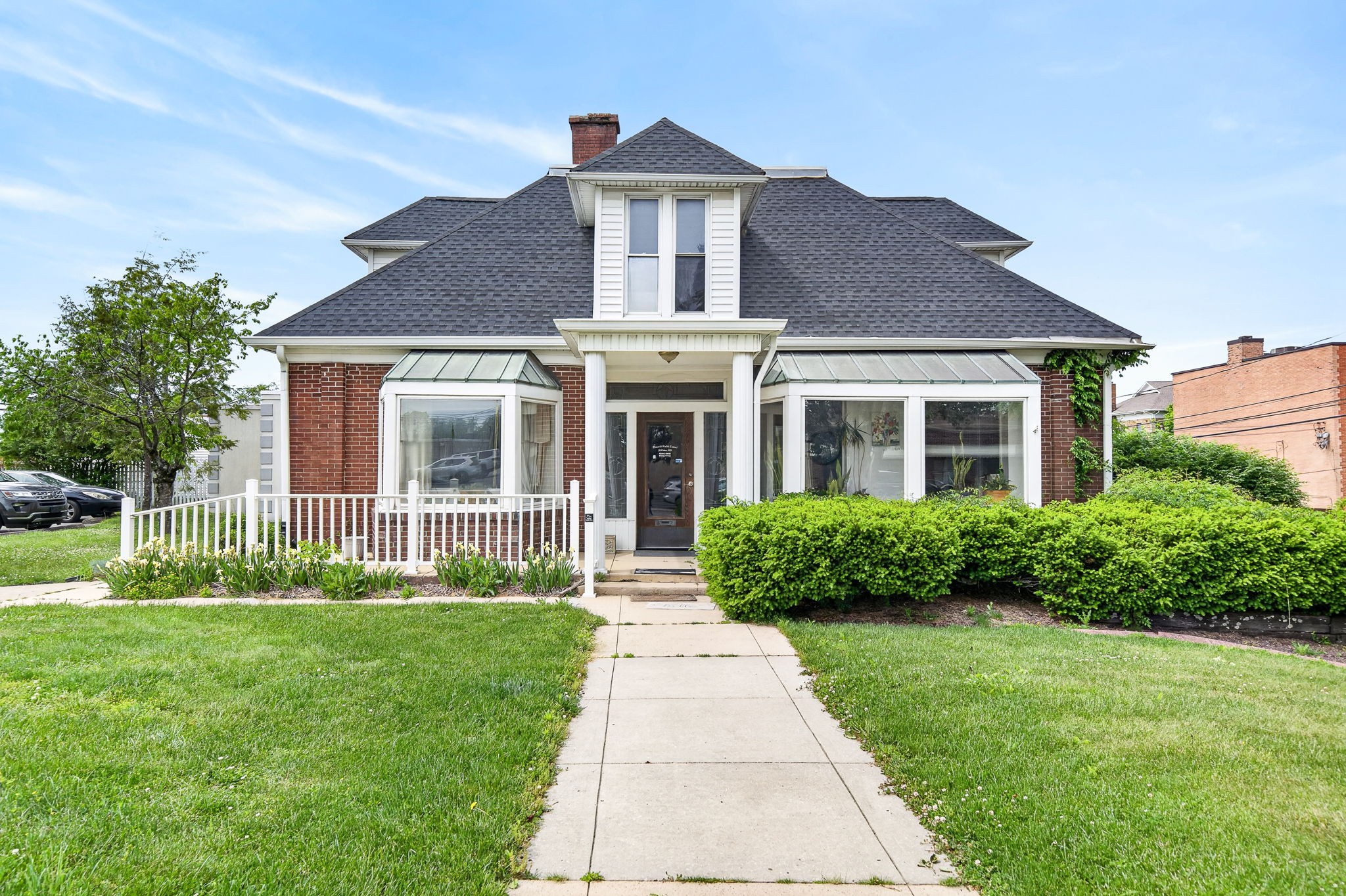 58 W First St