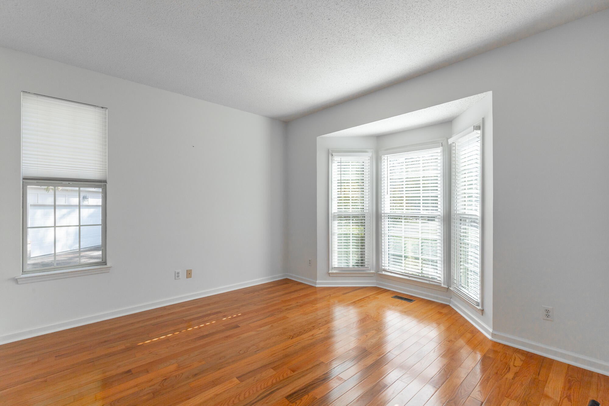 1615 Gunston Hall Road