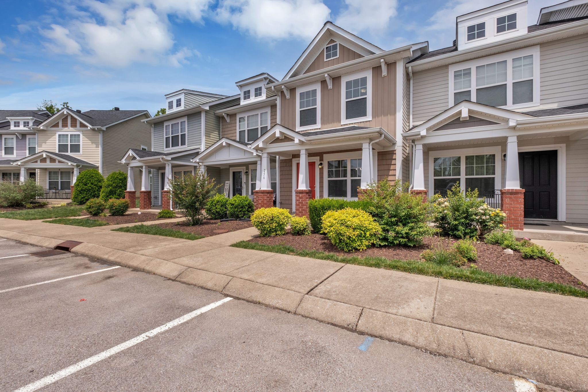 256 Killian Way