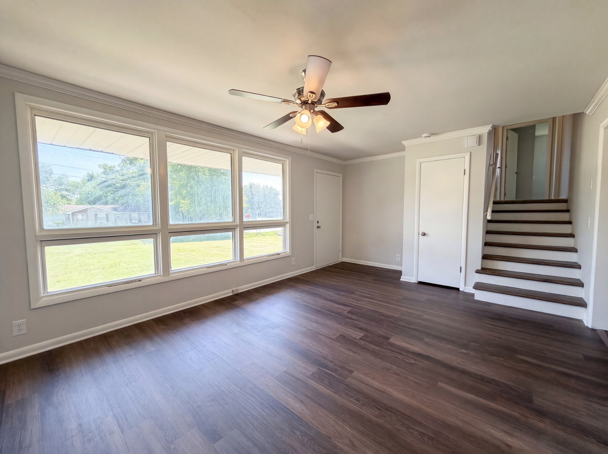105 Ivy Dr