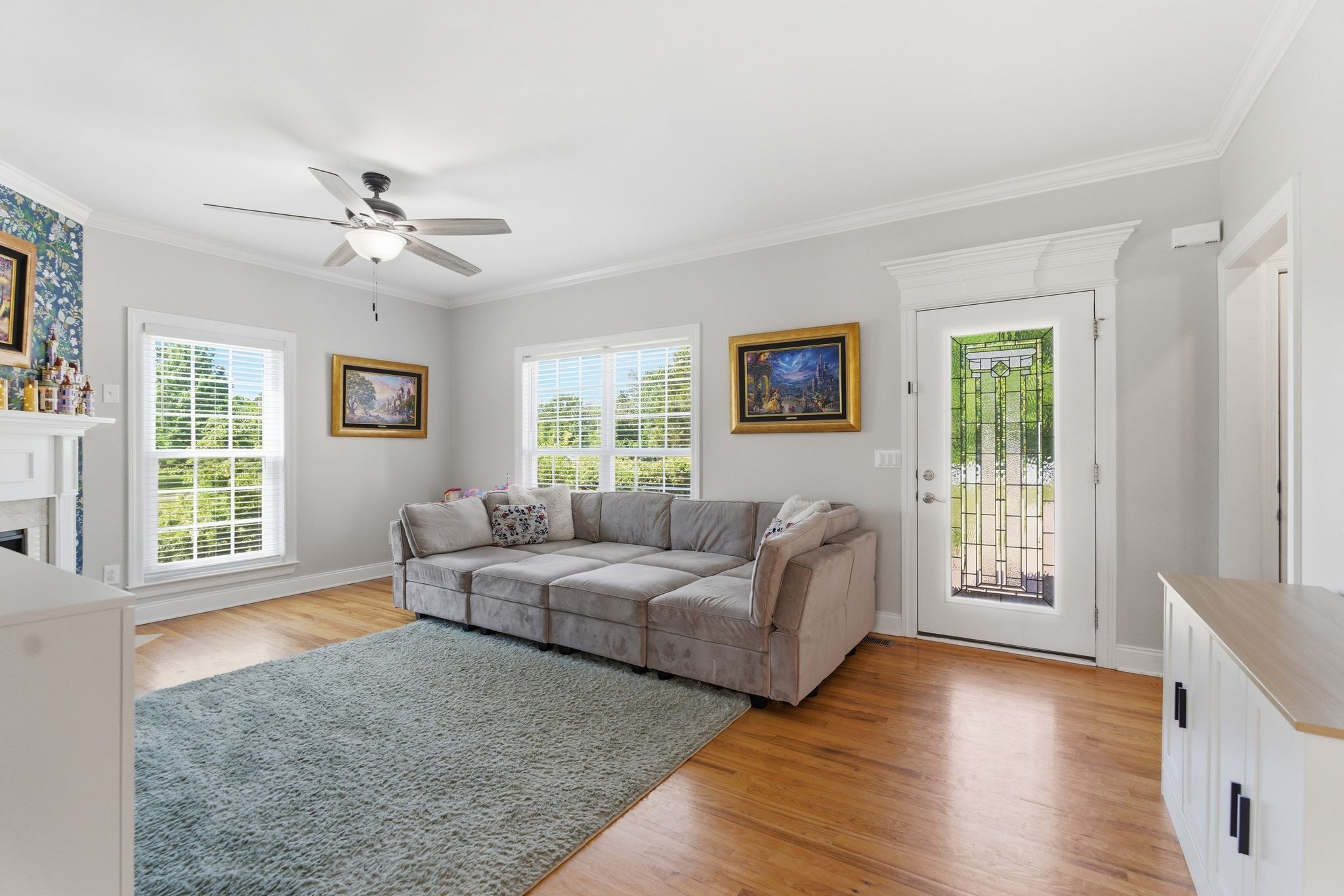 13535 Versailles Rd
