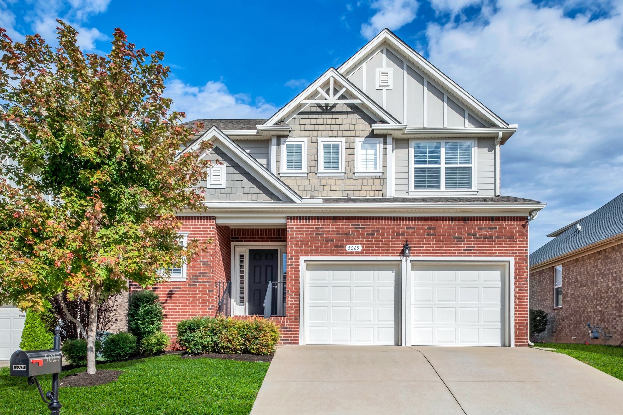 5025 Winslow Dr