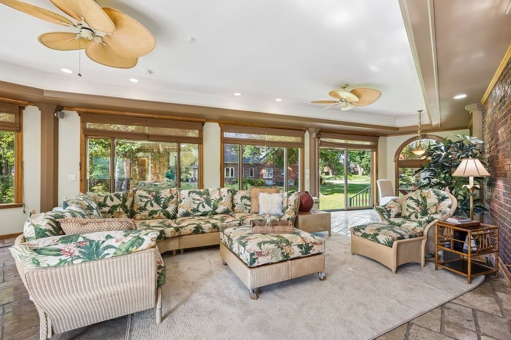 2643 Chatham Ct