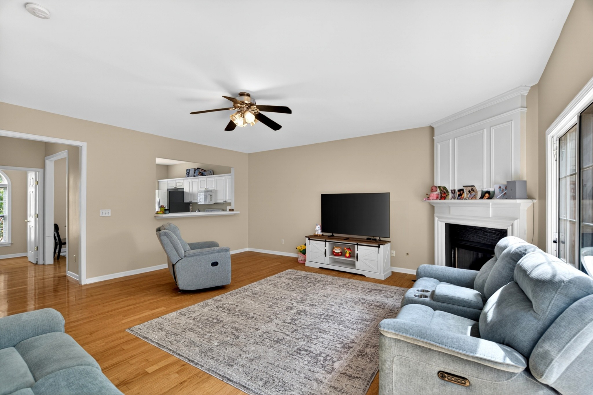 7252 Highway 70, S