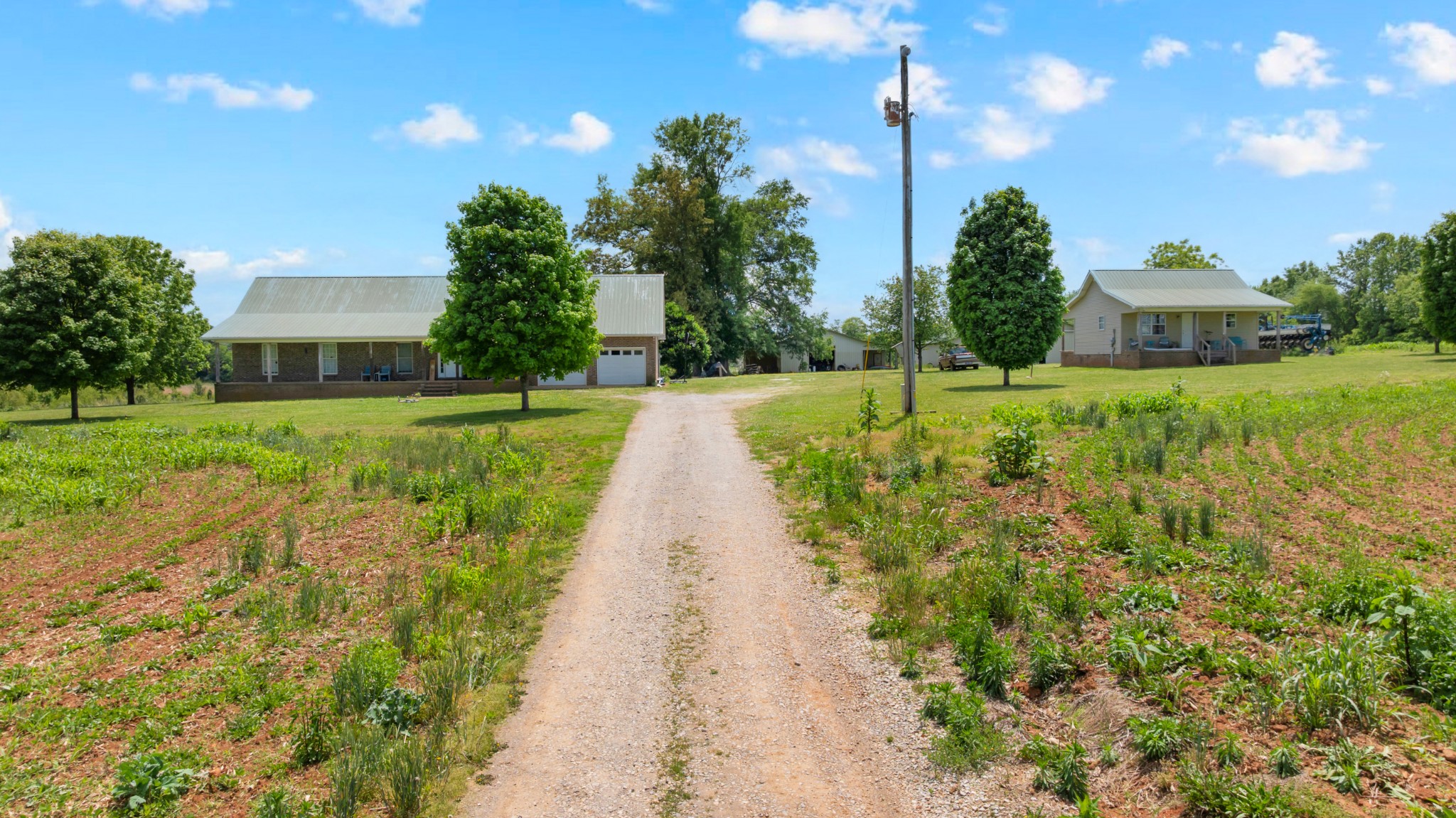 235 Breezy Knoll Ln