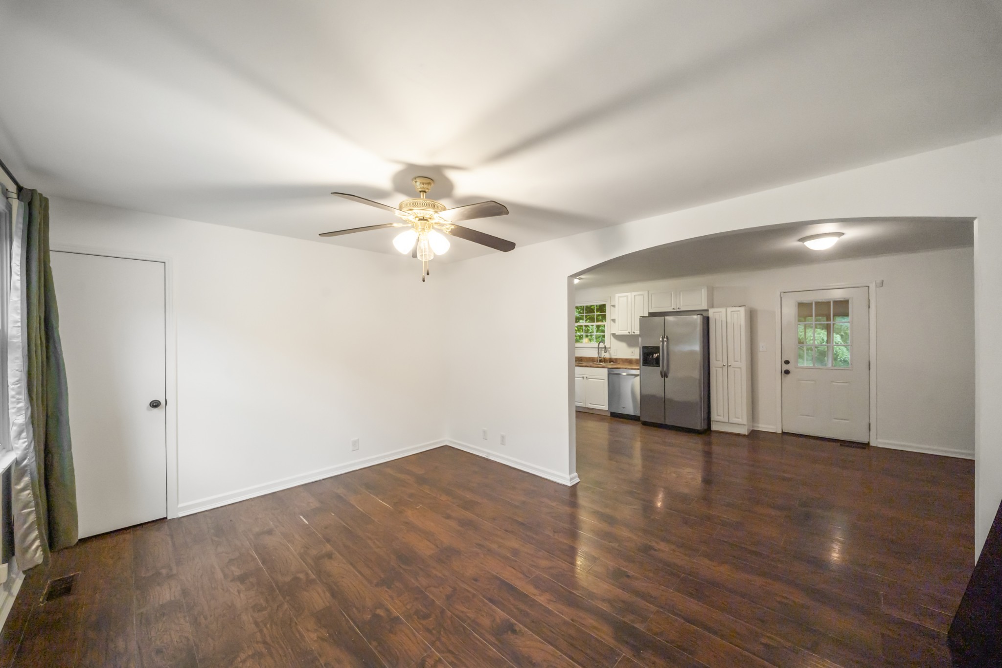 2733 Turner Ln