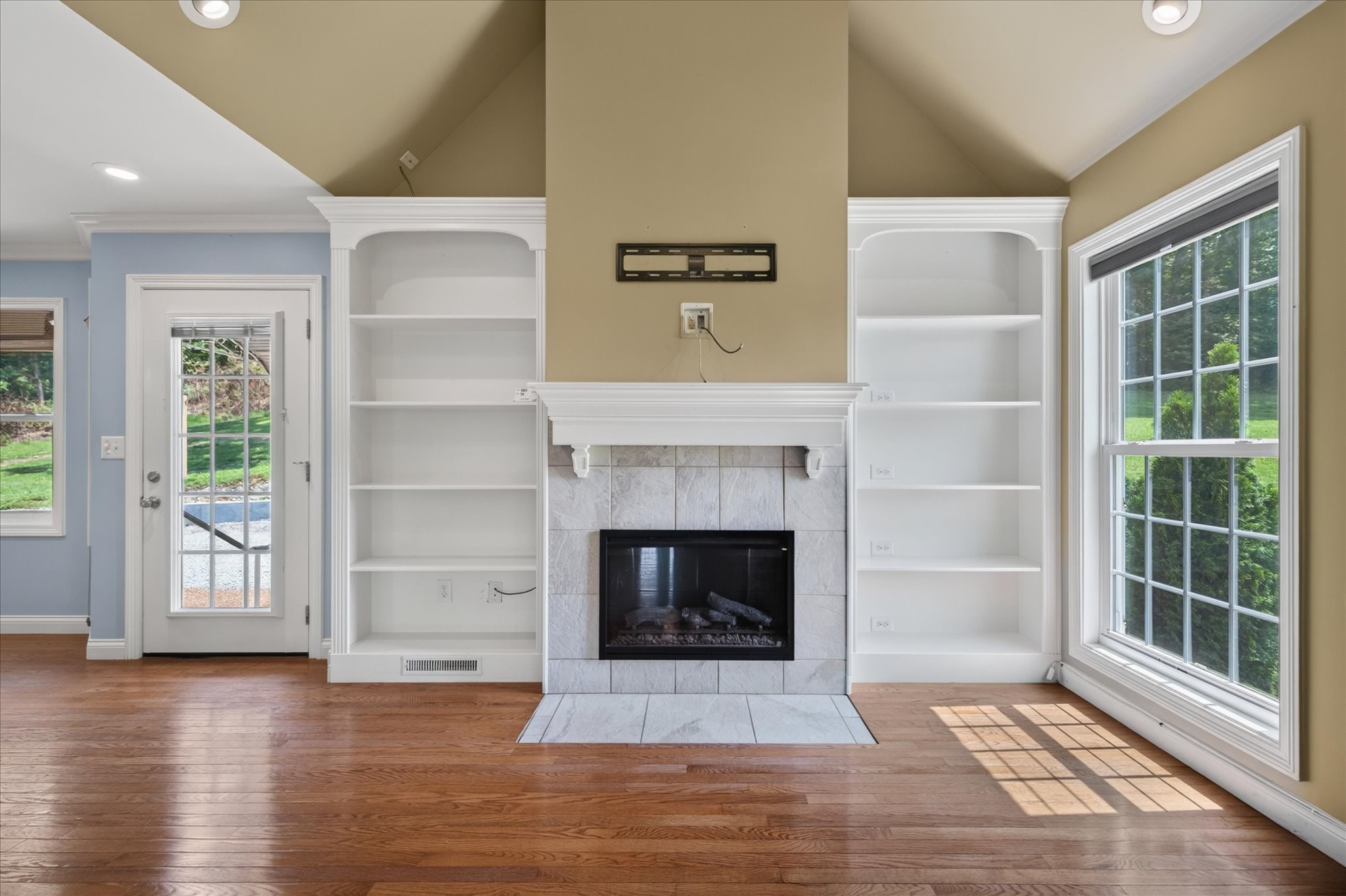 590A Lindsey Hollow Rd