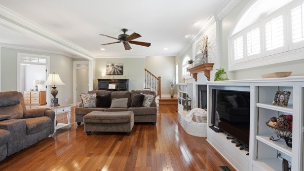 102 Highpoint Blvd