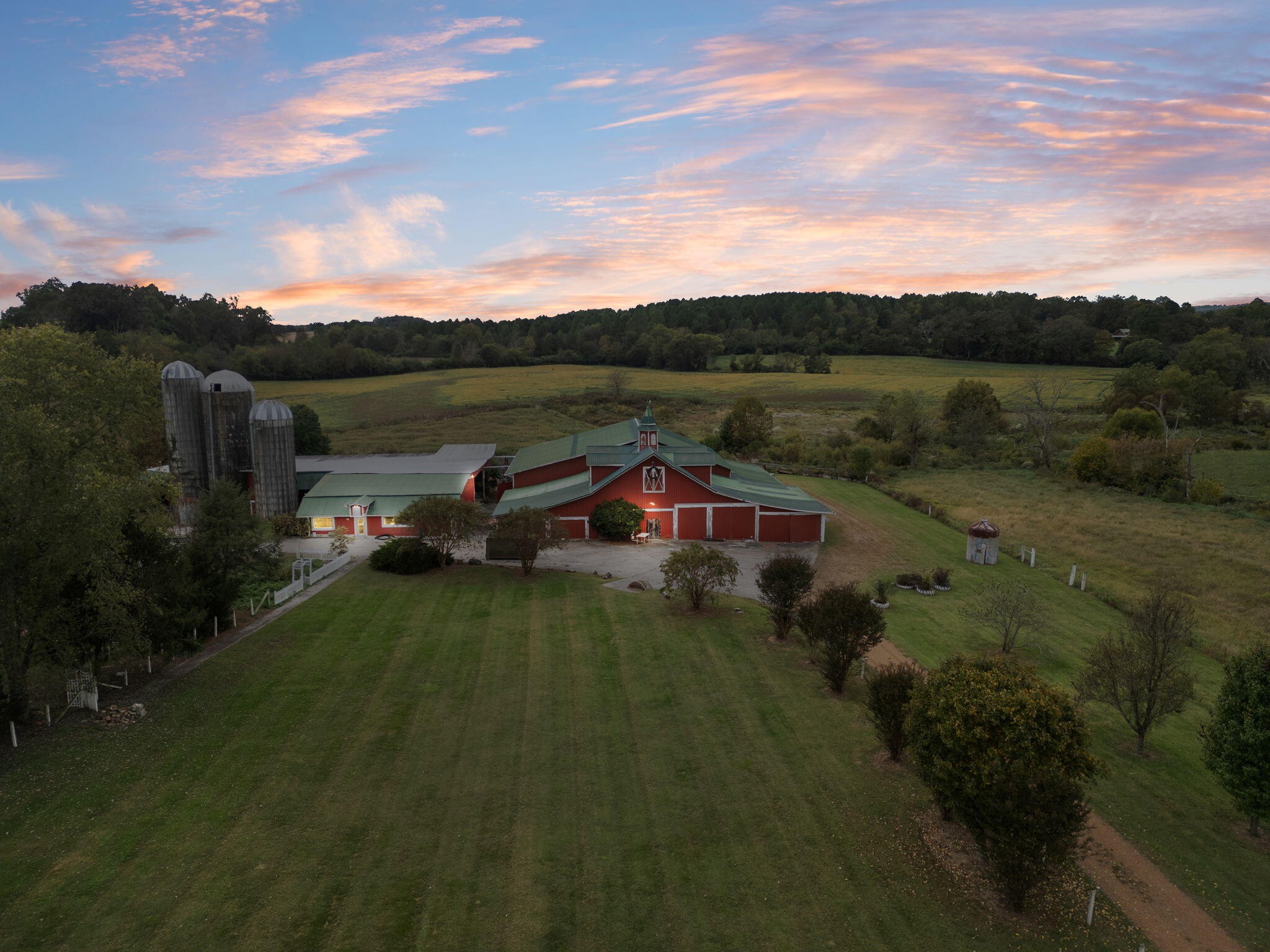 852 County Road 422