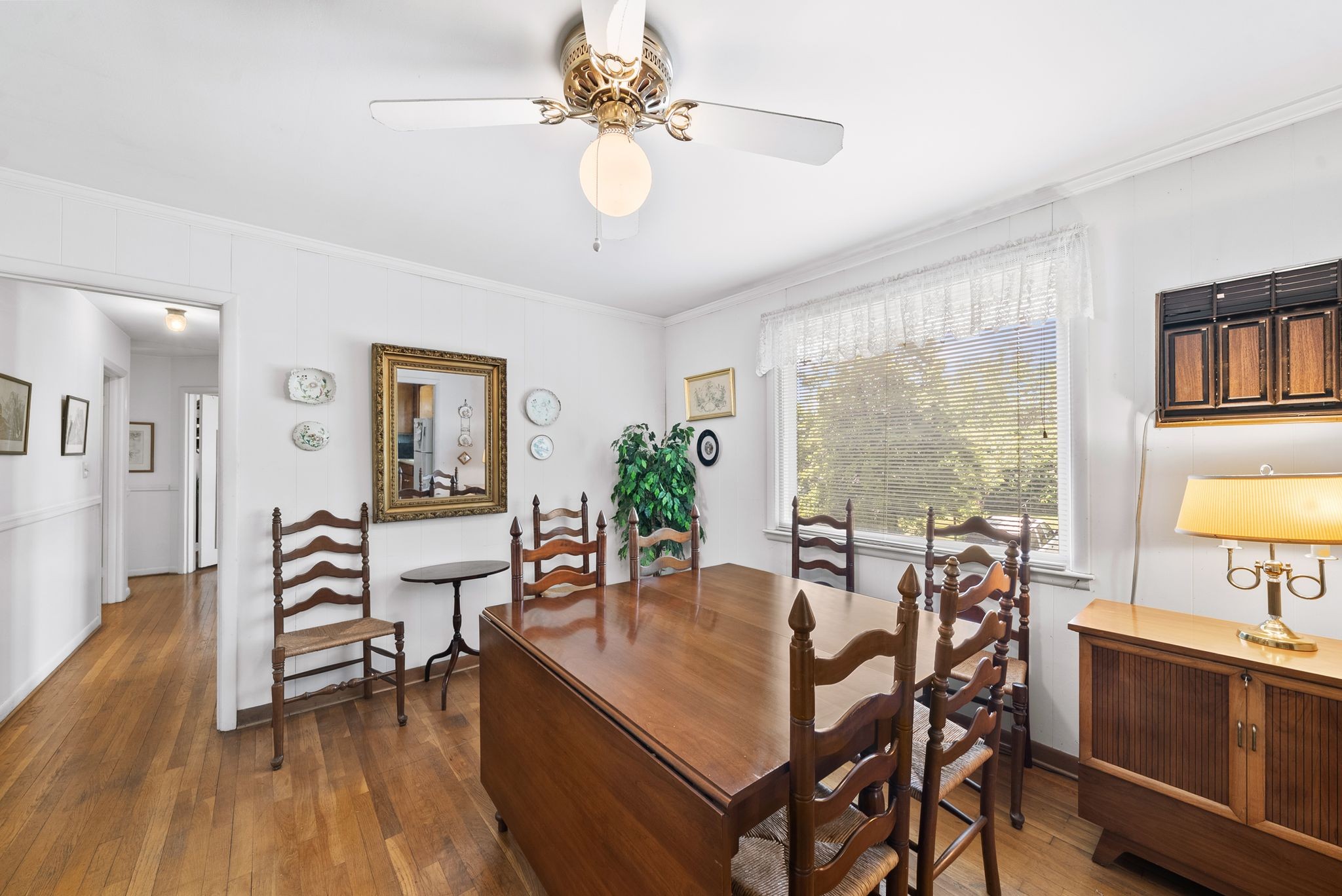 439 Lynn Dr