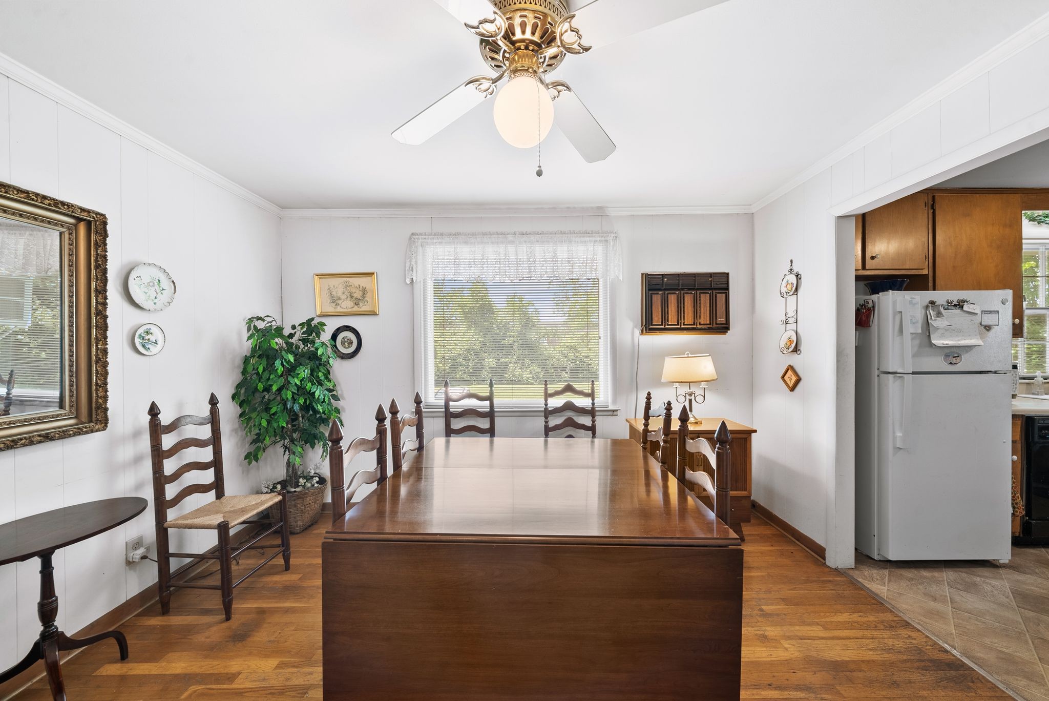439 Lynn Dr