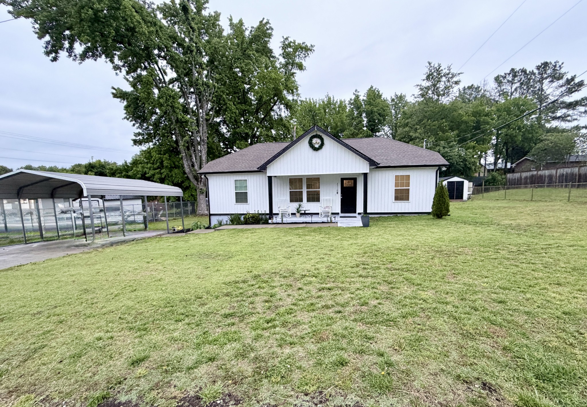 2718 Driftwood Dr
