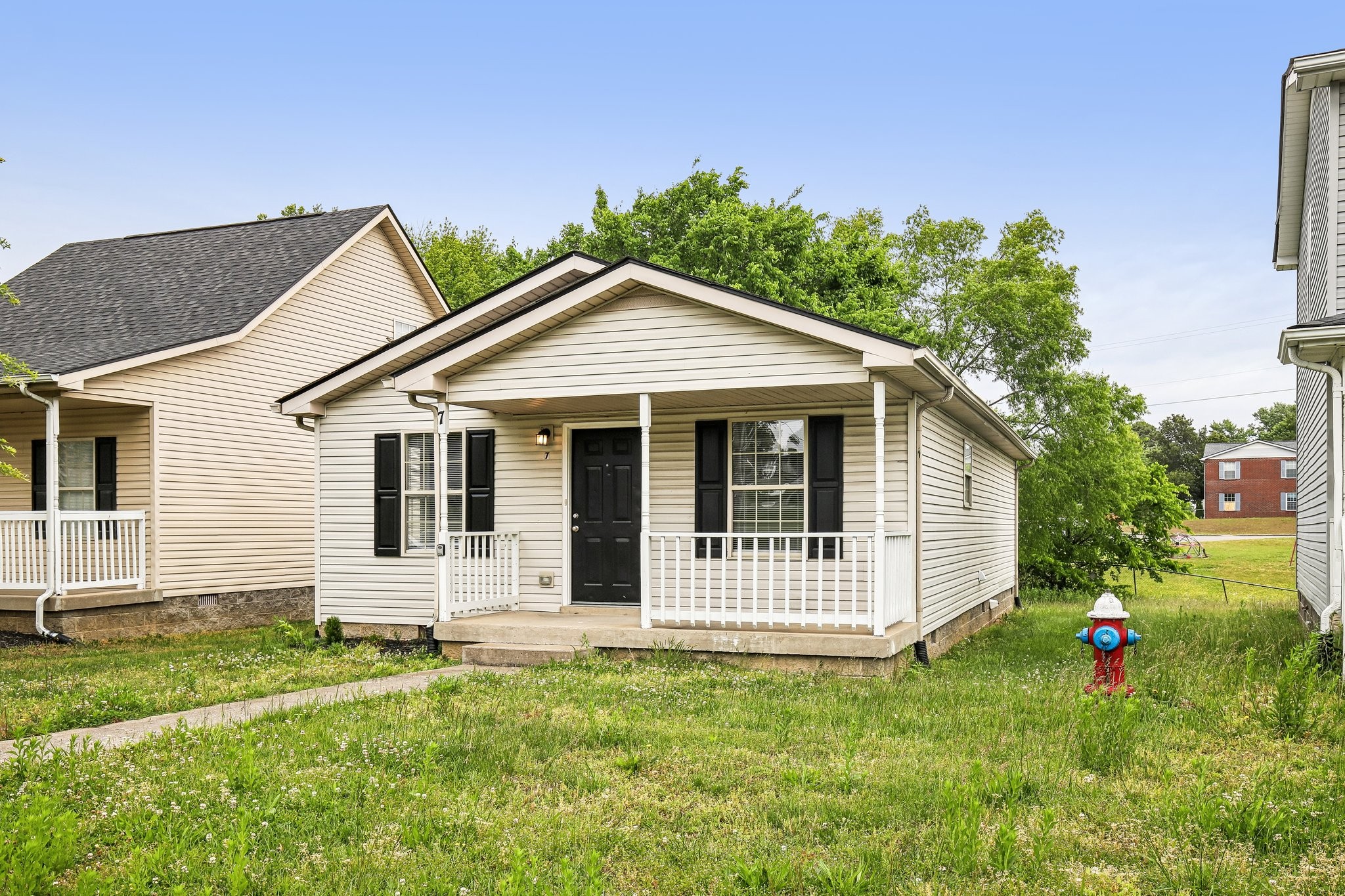 2607 Landrum Ct