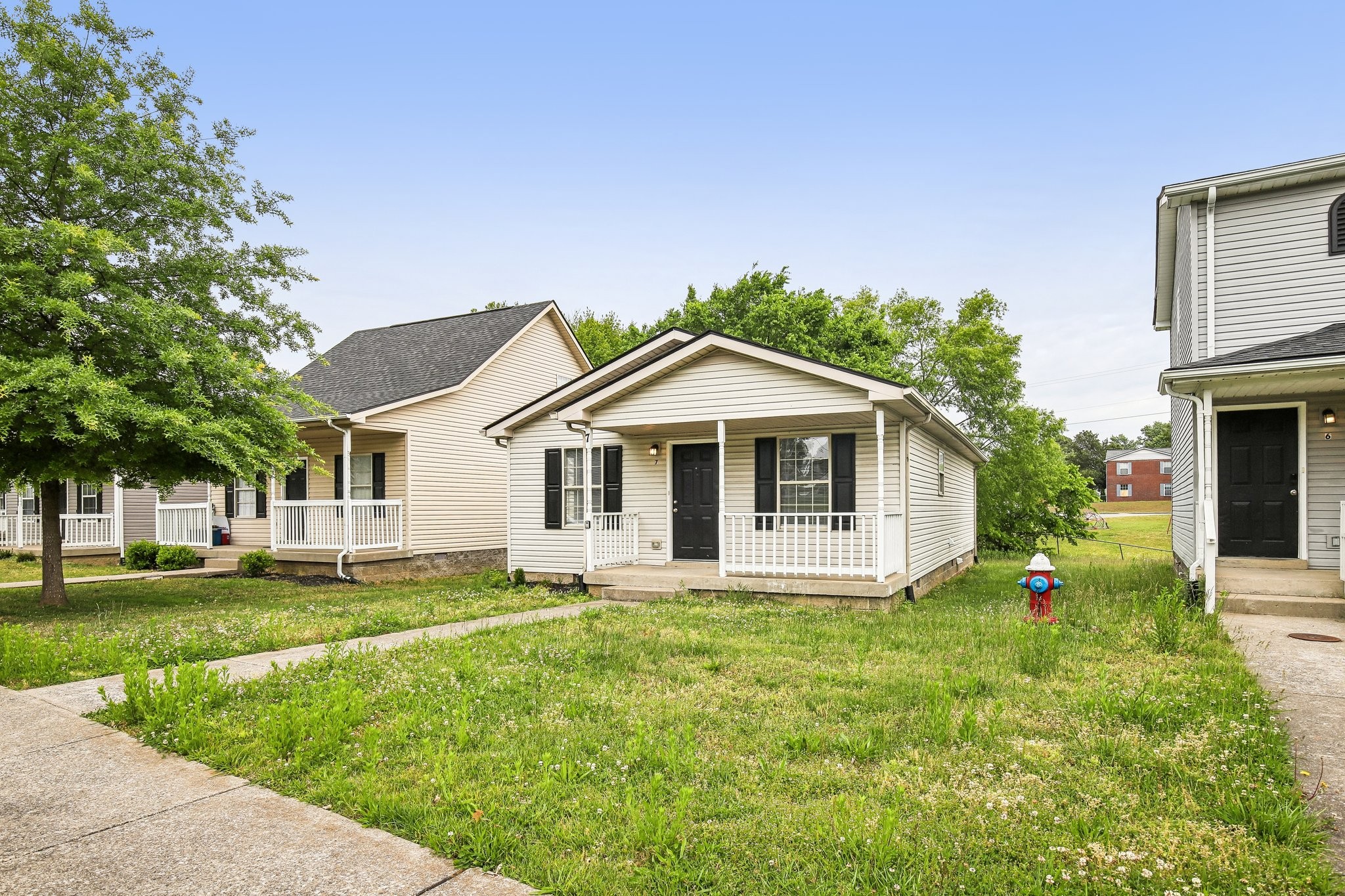 2607 Landrum Ct