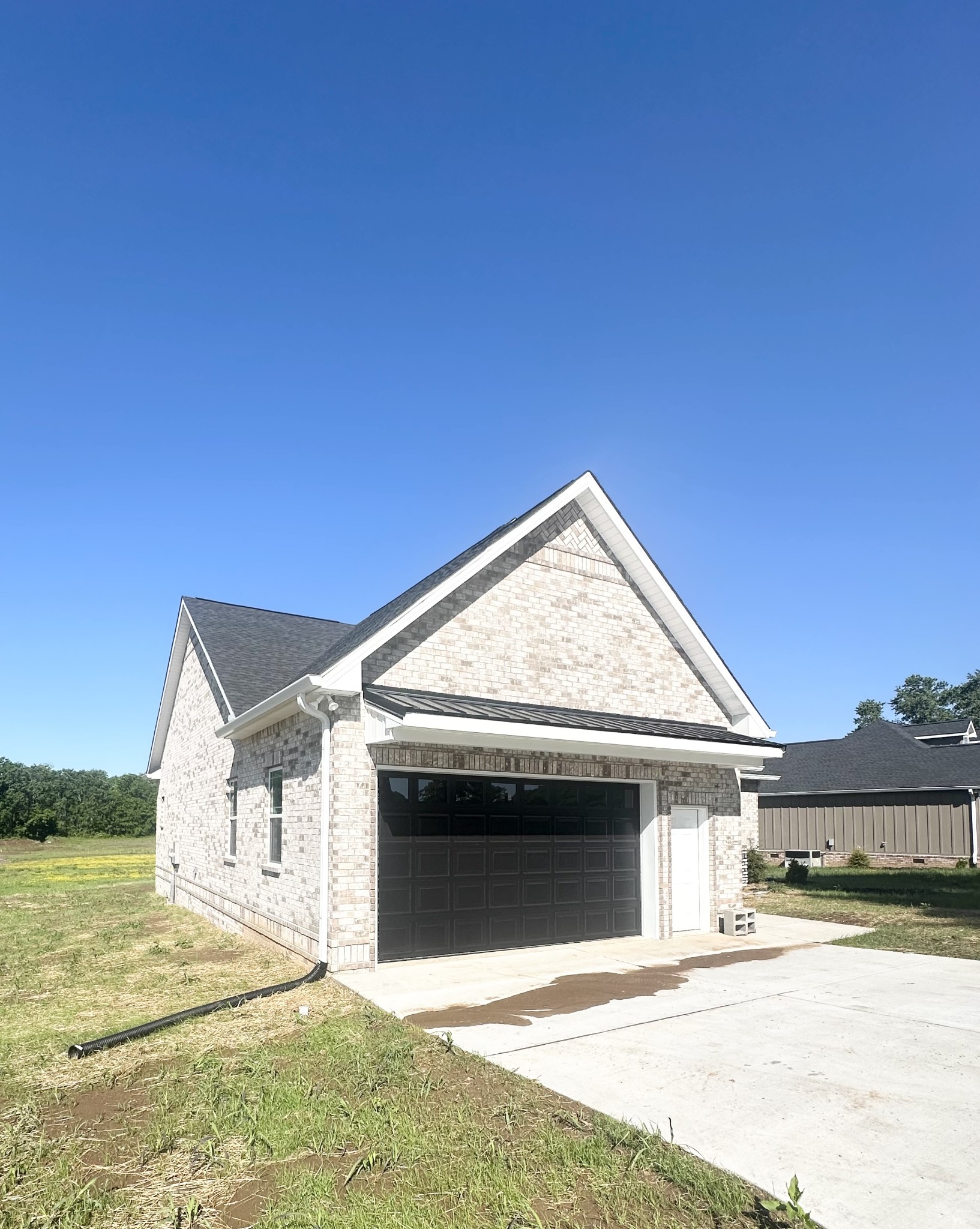 2220 HWY 141 N
