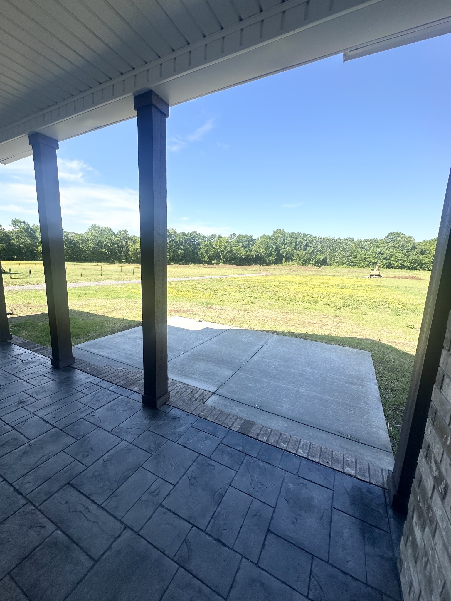 2220 HWY 141 N