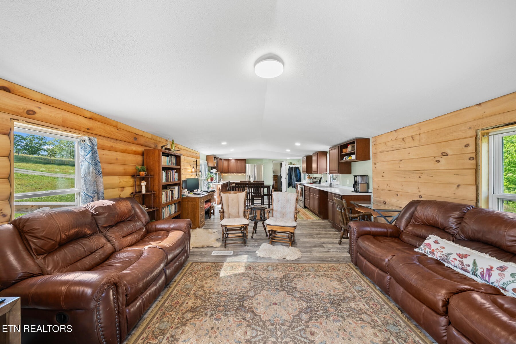 390 SparkmanTown Rd