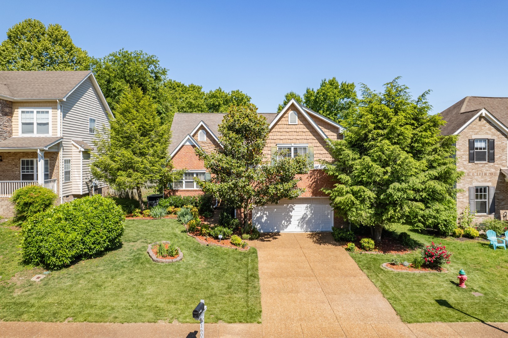 1602 Zurich Dr