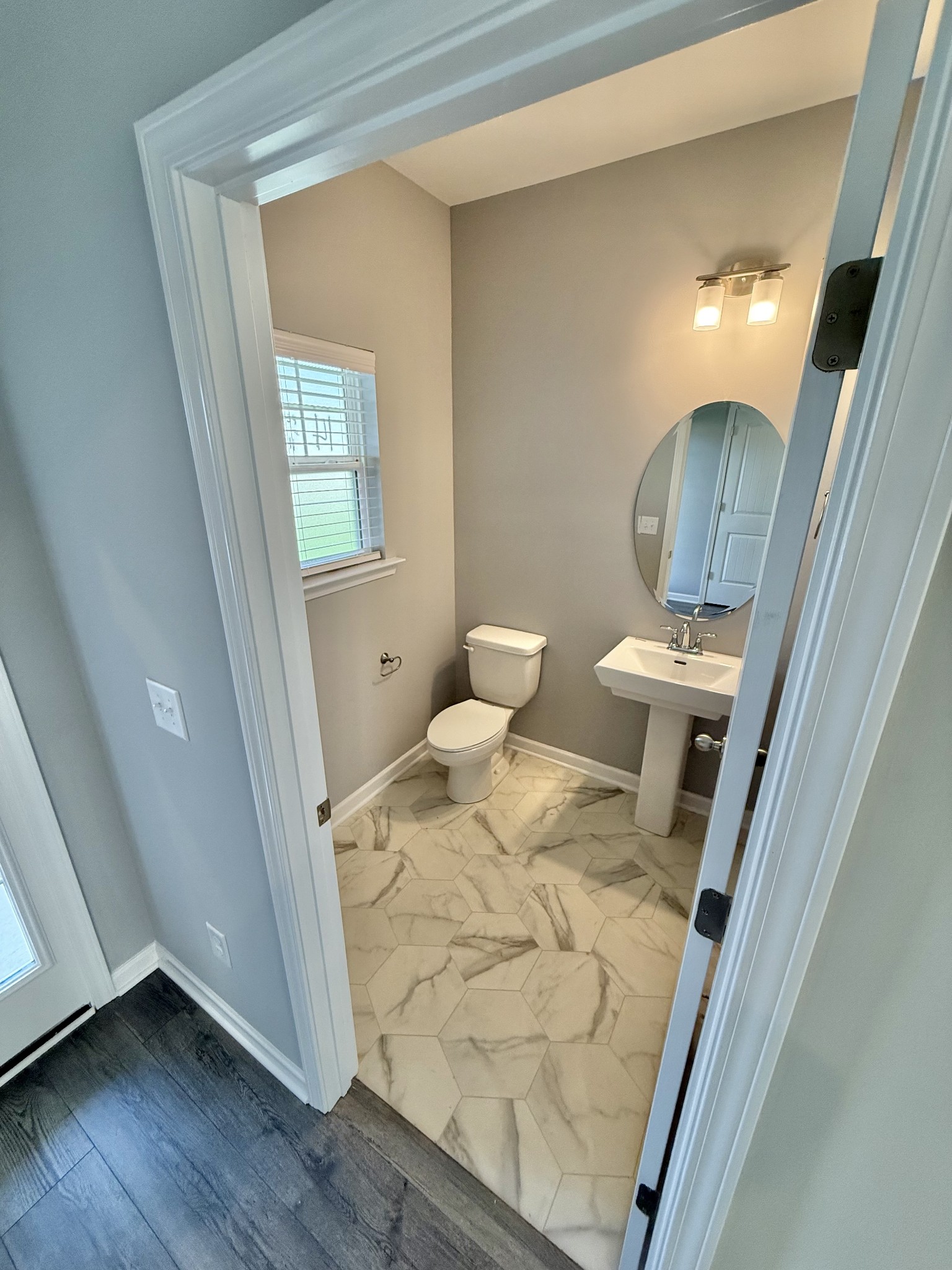116 Stonehenge Cir