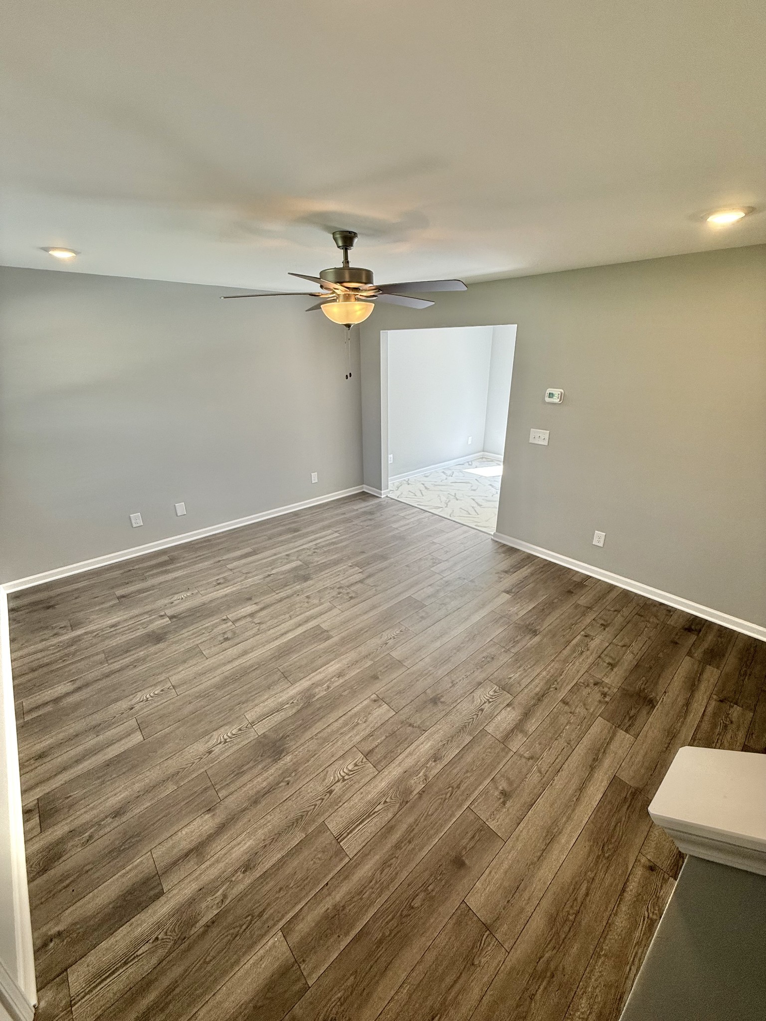 100 Stonehenge Cir