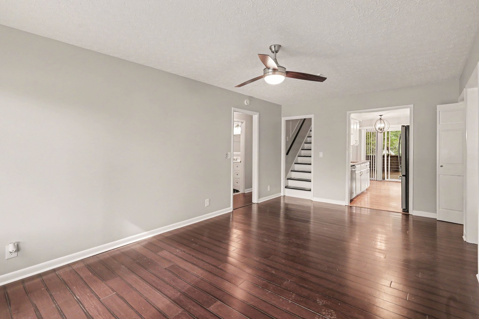 4917 Kilimanjaro Dr