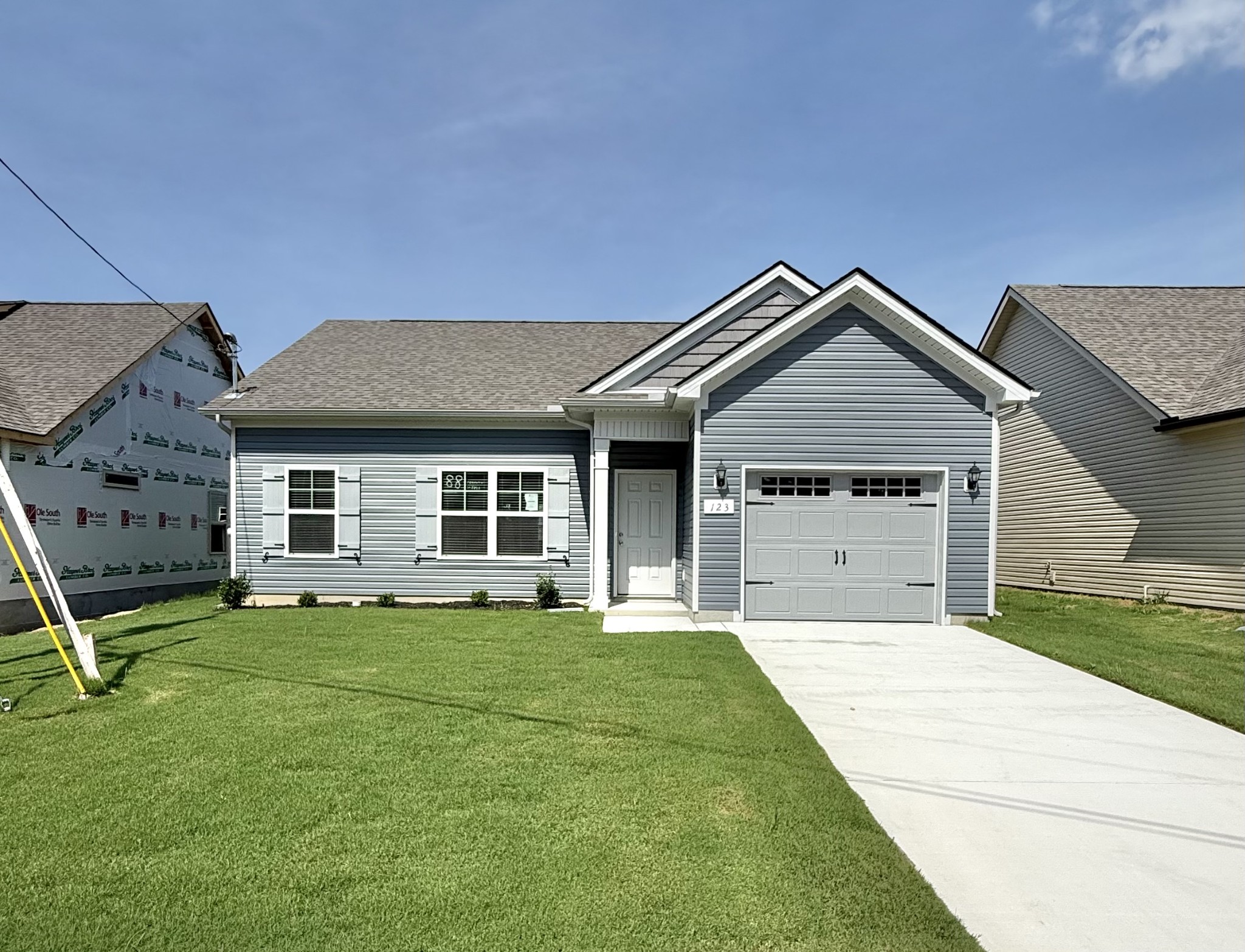 88 Stonehenge Cir
