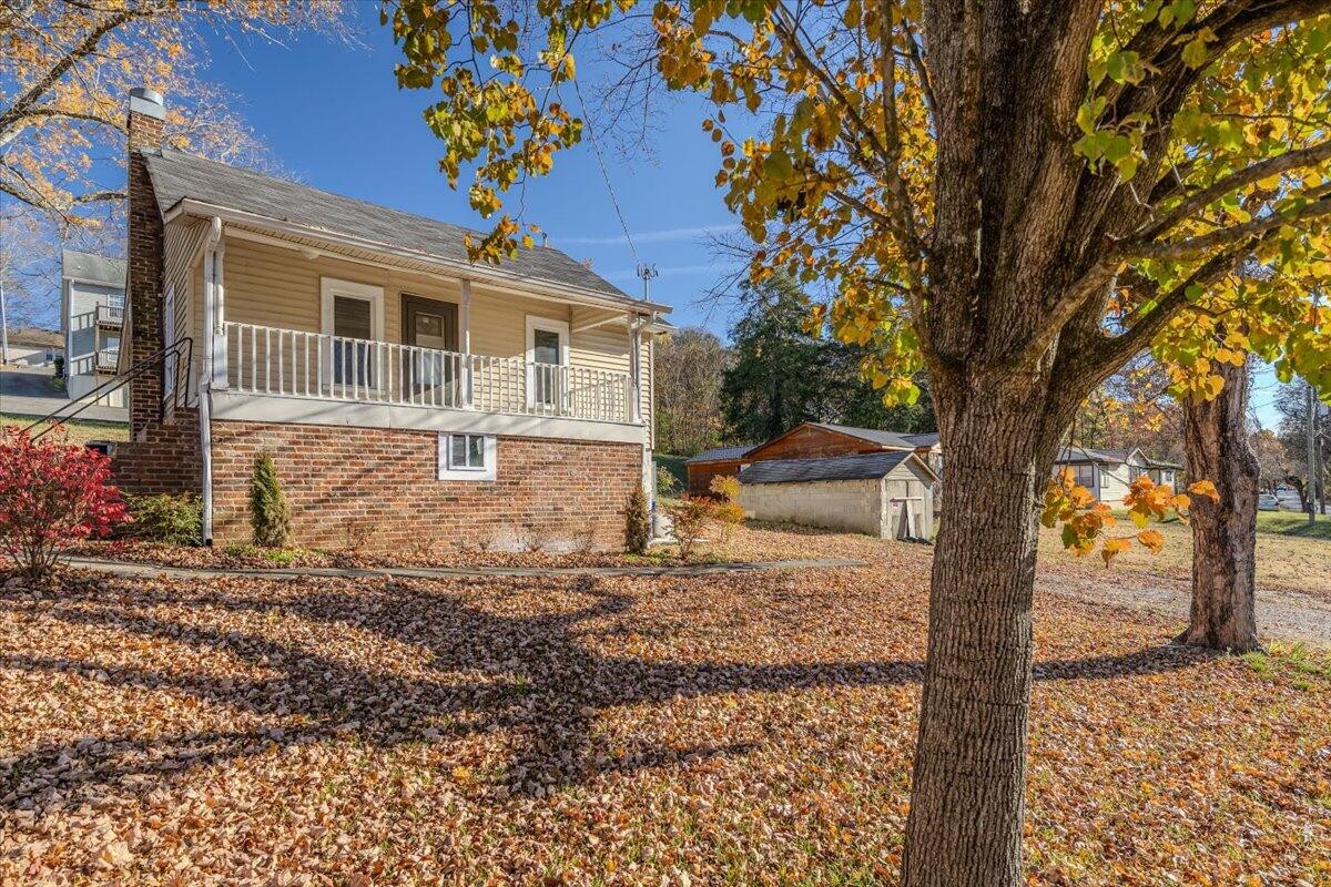 709 Westover Drive, SW