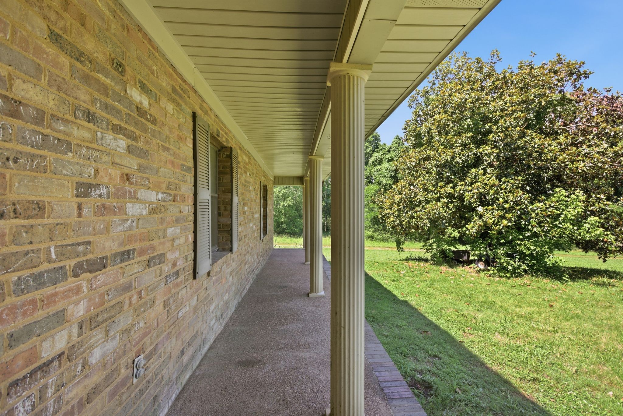 2127 Highway 166, N