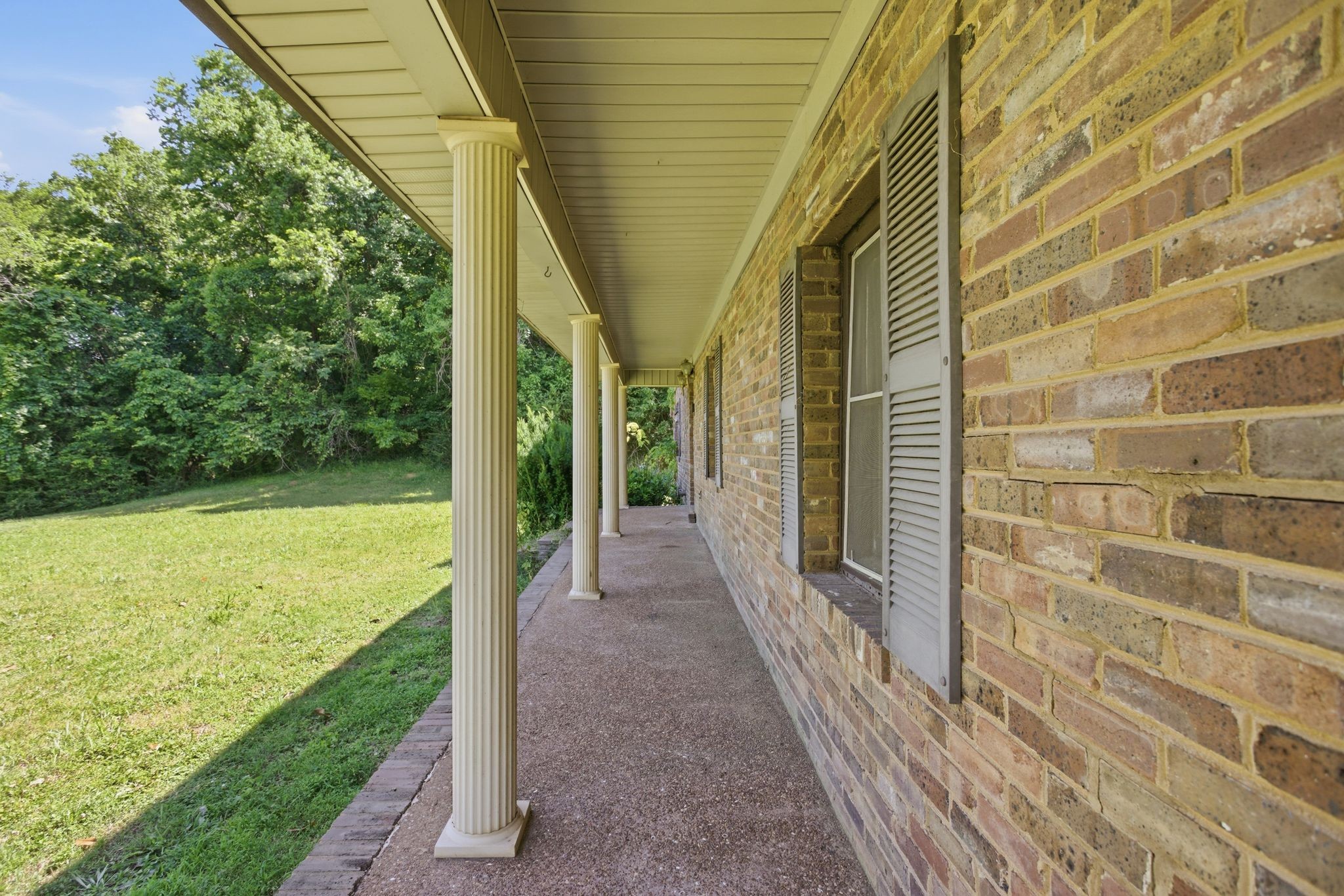2127 Highway 166, N